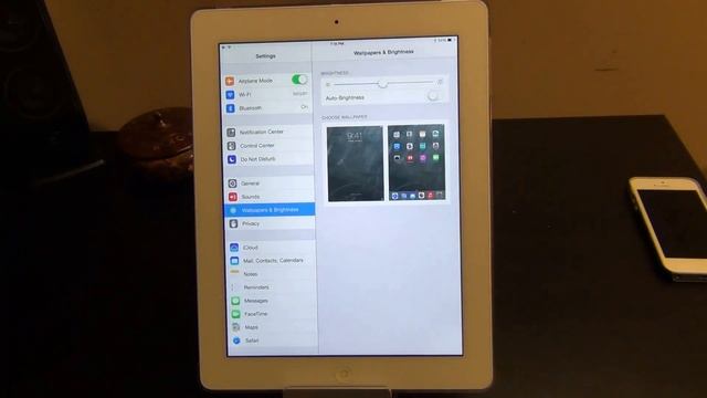 iOS 7 Beta 5 on an iPad 4 смотреть онлайн