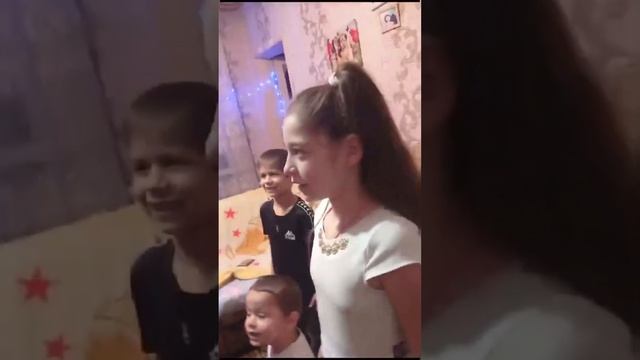 Совет отцов Ульяновск, поздравили с новым годом более 120 детей оставшихся без родителя #советоцов73 смотреть онлайн