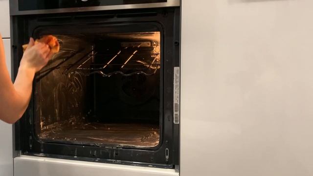 Разобрала и отчистила духовку от трехлетнего нагара смотреть онлайн
