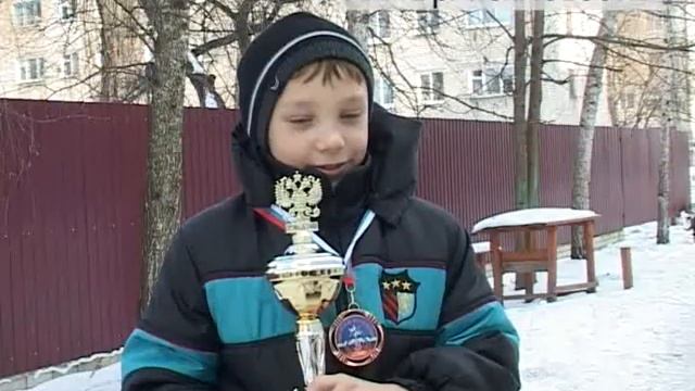 Три новозыбковских спортсмена стали призерами Всероссийской «Лыжни России-2014» в Брянске смотреть онлайн