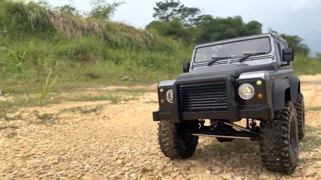 1/10 Scale RC : Mn999 Land Rover Defender Test Drive (Off-road) #1
