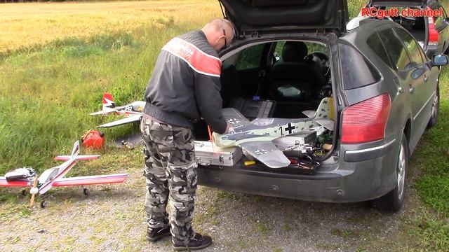 Dangerous rocket - Tractor eggs action - Hard landings - Helicopter and planes смотреть онлайн