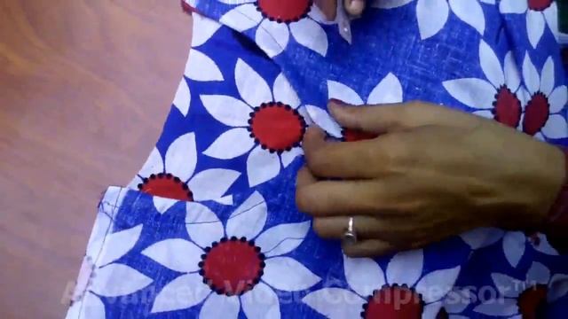 Awesome Designer blouse neckline cutting and sewing full video смотреть онлайн