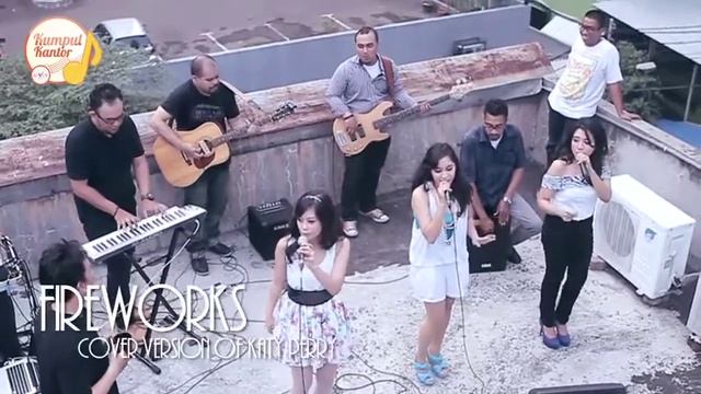 Seven Music - Trax & Cosmo Girl Magazine Kumpul Kantor. 23 November 2011, Rooftop Redaksi Trax. смотреть онлайн