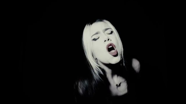 Marilyn Manson - The Nobodies ft. @VioletOrlandi смотреть онлайн