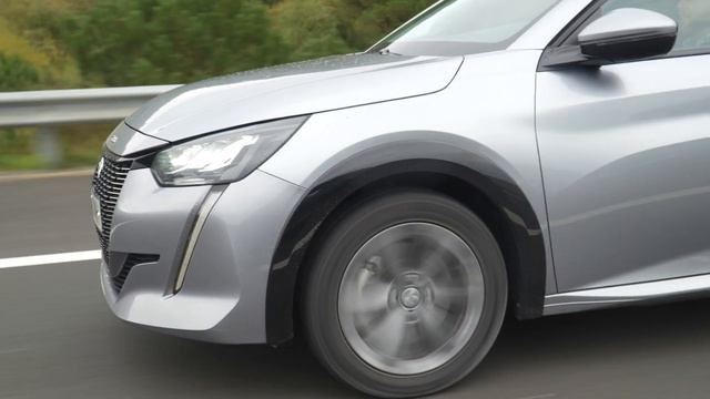 Peugeot e-208: Um elétrico usado perde autonomia? смотреть онлайн