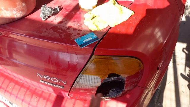 VIAJE A COMPRAR UN AUTO USADO CHRYSLER NEON 2002 смотреть онлайн