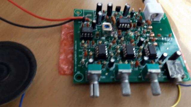 Air Band Receiver DIY kit смотреть онлайн