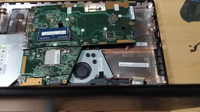 disassembly/smontaggio notebook ASUS x551m upgrade ram e ssd смотреть онлайн