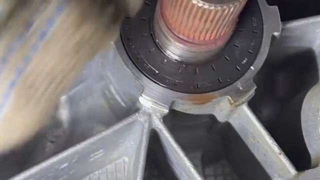 Течь раздаточной коробки АТС35L на БМВ Х1 и проблемы с АКПП (за 20 лет видим впервые такое!) смотреть онлайн