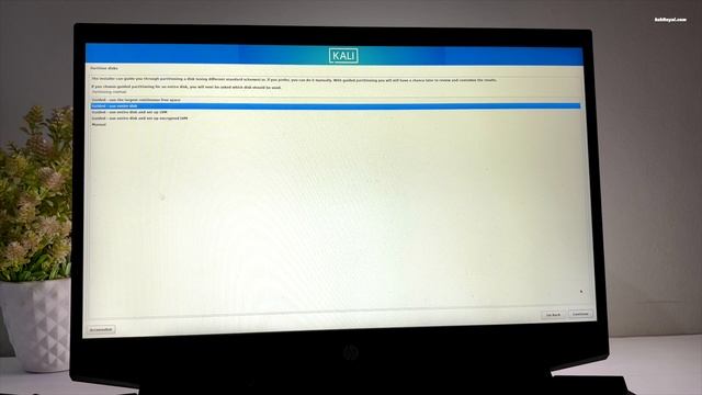 How to Dual Boot Kali Linux 2024.1 and Windows 11 (Under 10 Minutes) смотреть онлайн