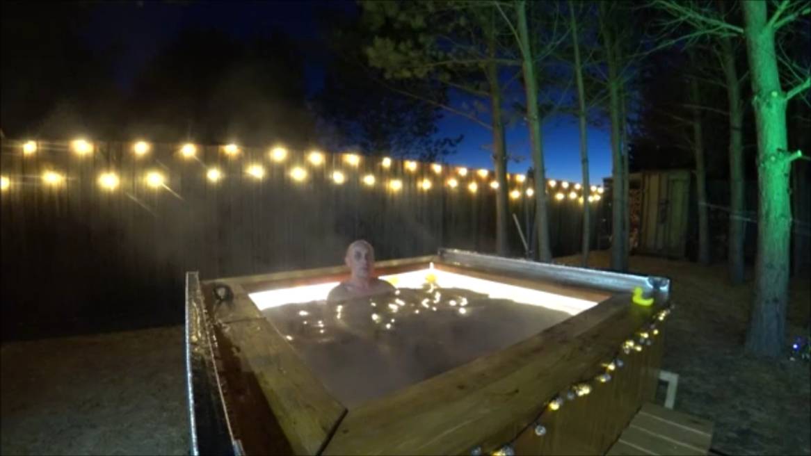 Скучно . ничего не делаю смотреть онлайн