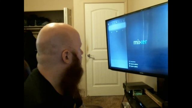 Update Streaming On The Twitch App On Xbox And Twitch Vs Mixer смотреть онлайн