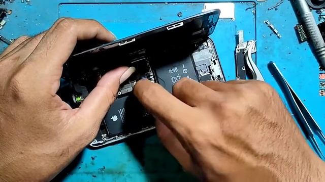 How to Repair iPhone XS Water Damage and Stuck Recovery Mode, SOLVED! смотреть онлайн