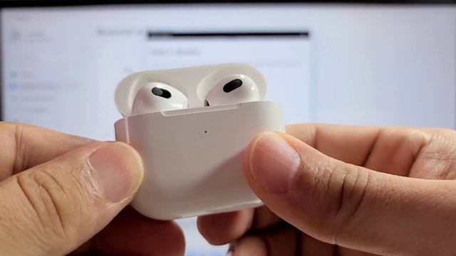 how to pair Airpods to Laptop Windows 11 - audio input and output settings смотреть онлайн