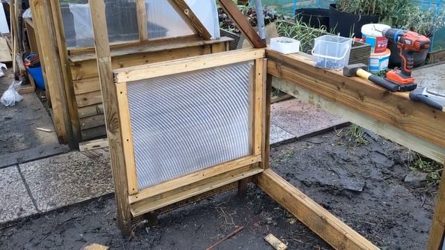 How To Build A Poly Tunnel ~ Part 12 Windows смотреть онлайн
