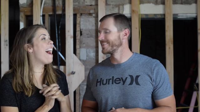 WE'VE GOT WINDOW HOLES! The Merc Renovation Episode 10 смотреть онлайн