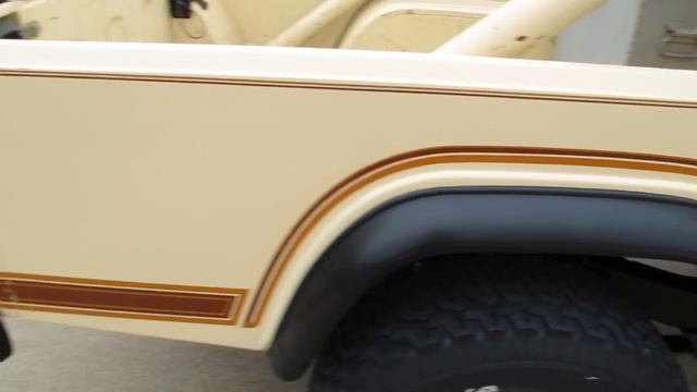 1982 Jeep Scrambler, Survivor, all original, 42,000 miles, Utah rust free SOLD смотреть онлайн
