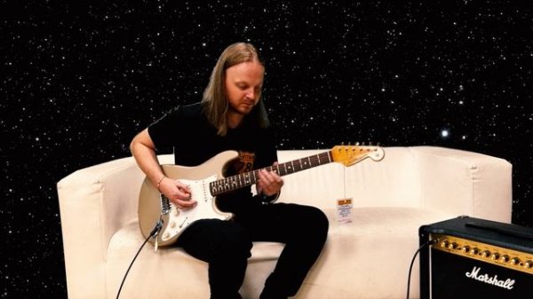 Fender Stratocaster AVRI '62 Shoreline Gold | GUITAR78