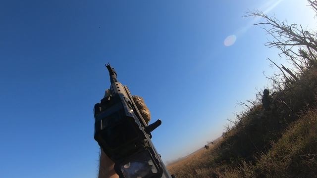 ⚡️СВО 18+ Кадры с камеры GoPro бойца добровольческого батальона «Вихрь» смотреть онлайн