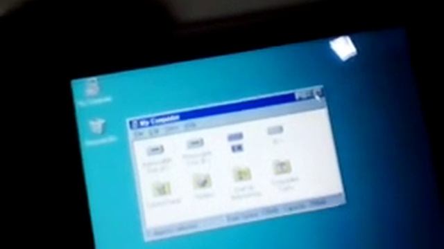 Windows 98 Running on Android смотреть онлайн