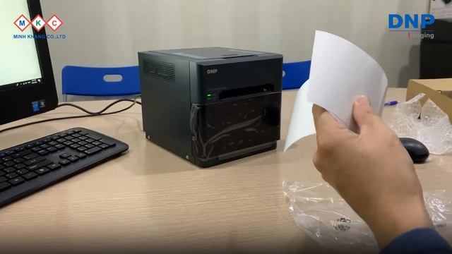 DIGITAL PHOTO PRINTER DNP-QW410 | MÁY IN ẢNH KỸ THUẬT SỐ DNP QW410. смотреть онлайн