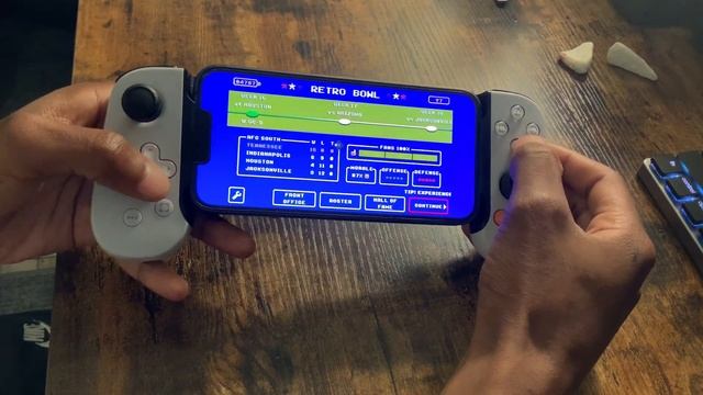 Backbone One Controller Compatible w/ iPhone 13 Case (Tozo) Quick install & gameplay example смотреть онлайн