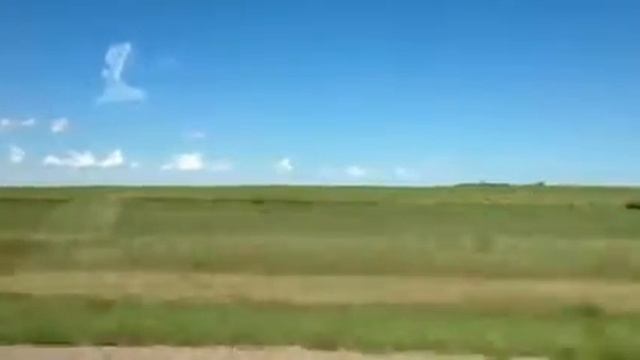 Windows wallpaper field смотреть онлайн