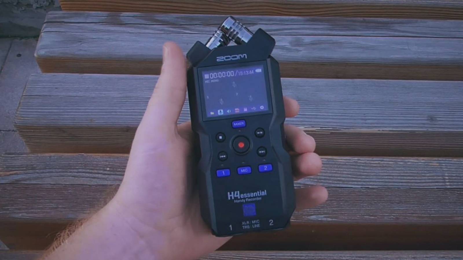 Zoom H4e Essential: обзор, сравнение, применение, подключение как аудиоинтерфейса смотреть онлайн