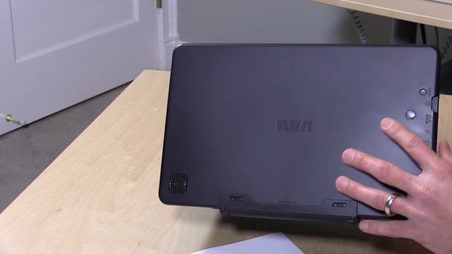 RCA Cambio 11.6 Inch Windows 10 Detachable Keyboard Tablet Review - $199 смотреть онлайн