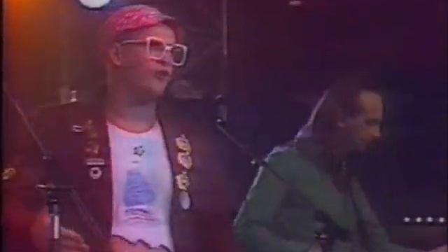 Привет с большого бодуна - гр. Дюна смотреть онлайн