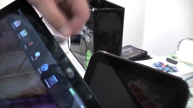 Minix NeoTab 10 Advanced mit Jelly Bean Kurztest auf der IFA смотреть онлайн