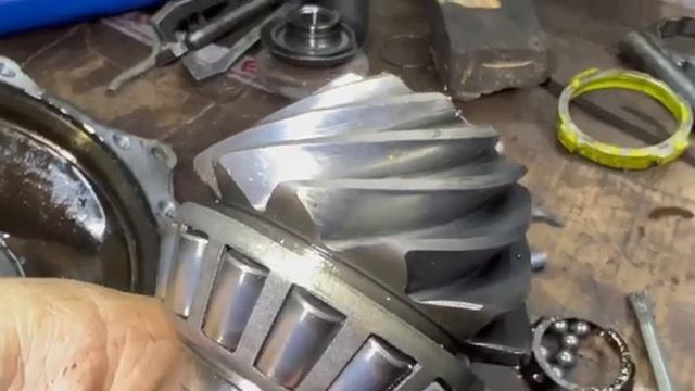 Восстанавливаем передний редуктор 3.15 на БМВ Х3 Xdrive 20i смотреть онлайн