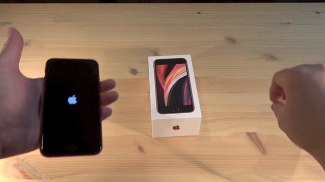 Unboxed : Apple iPhone SE 64 GB (2020, (PRODUCT) RED) + First Boot-Up смотреть онлайн