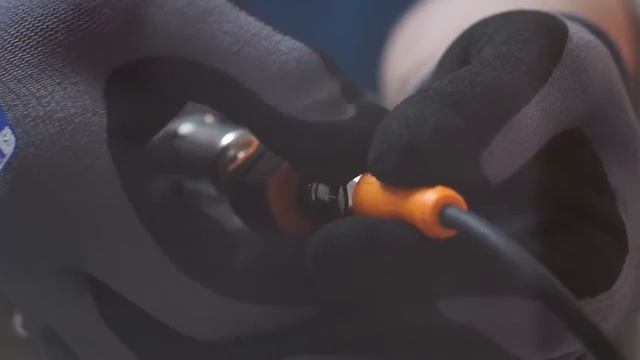 IoT-PREDICT - A New Era in Machine Monitoring смотреть онлайн
