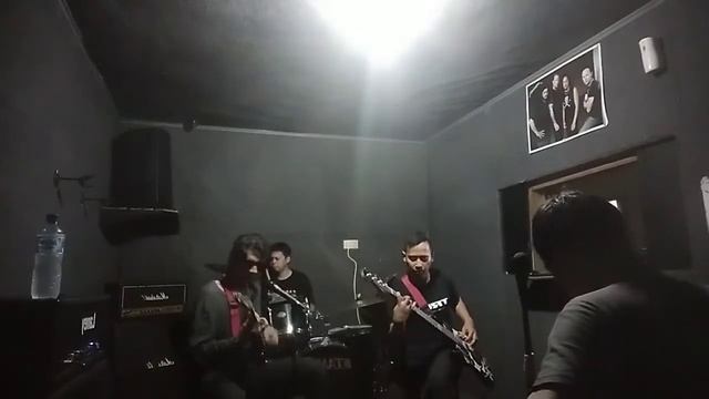 Paranoid Android - (COVER RADIOHEAD) смотреть онлайн