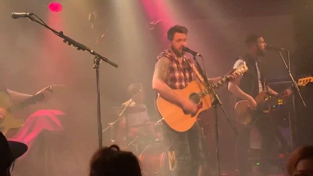 Matt Lang - Guitars and Cadillacs (Dwight Yoakam cover Live @ The Ale House) смотреть онлайн