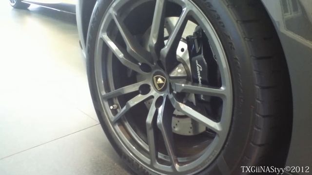 Grigio Telesto Lamborghini LP570-4 Performante - in Detail смотреть онлайн