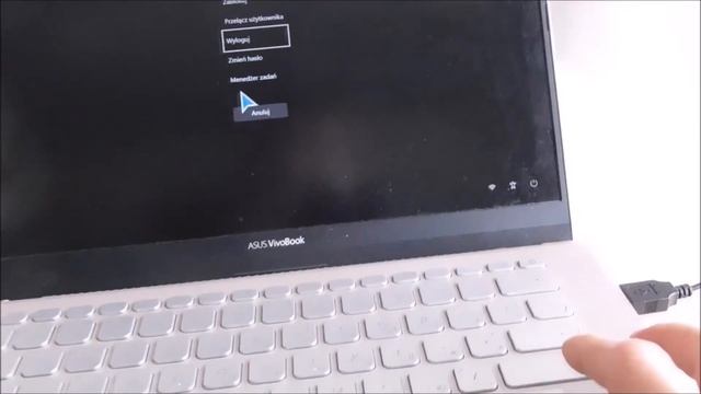 Come riavviare un pc portatile / computer bloccato смотреть онлайн