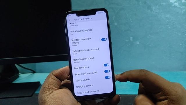 Official LineageOS v20.0 First look - Android 13 for Poco F1 - LineageOS Camera App смотреть онлайн