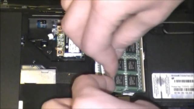 How to Install Additional RAM Into a Laptop смотреть онлайн