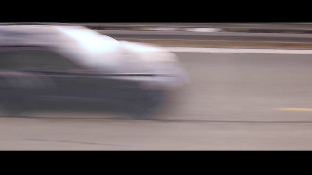 Watch the new Bentley Bentayga in action смотреть онлайн