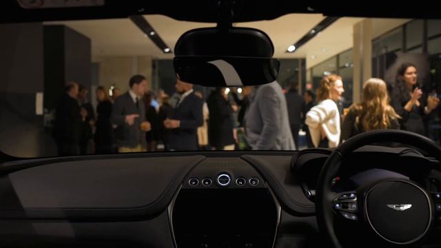 Aston Martin London Christmas Boutique Event 2022 смотреть онлайн
