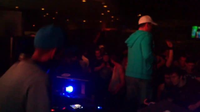 403DNB - Tantrum Desire live at TEN NIGHTCLUB смотреть онлайн