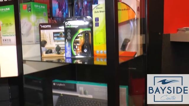 Bayside Centre: My Red Rhino TV смотреть онлайн