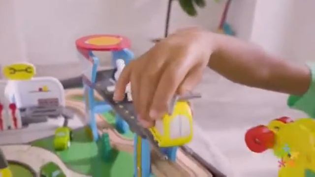 Игровой стол KidKraft 18026 Мой собственный набор автомобилей и поездов смотреть онлайн