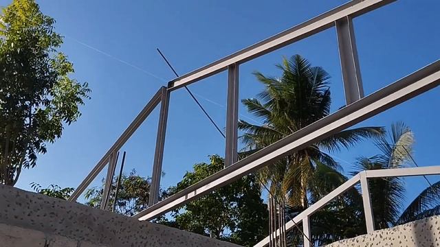 Building a House in the Philippines, Part 2 From the Windows to the Roof смотреть онлайн