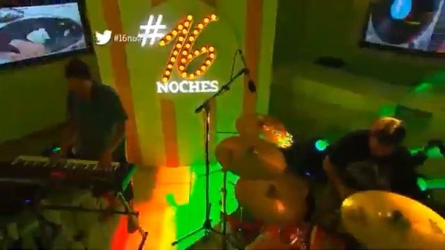 Look out my window / In all di hearts @ #16Noches смотреть онлайн