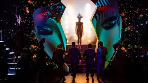 Первый в России театр-кабаре Crave