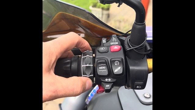 Carpe Iter 9 on BMW R1250 GSA смотреть онлайн